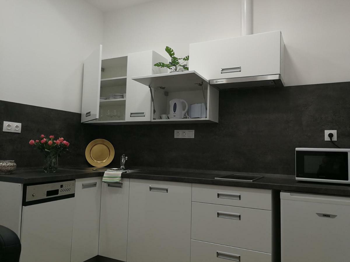 Class Apartment Szeged Kültér fotó